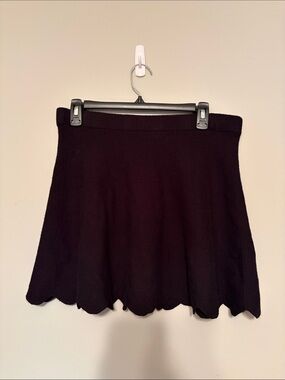 Candie's Black Scalloped Hem Mini Skirt
